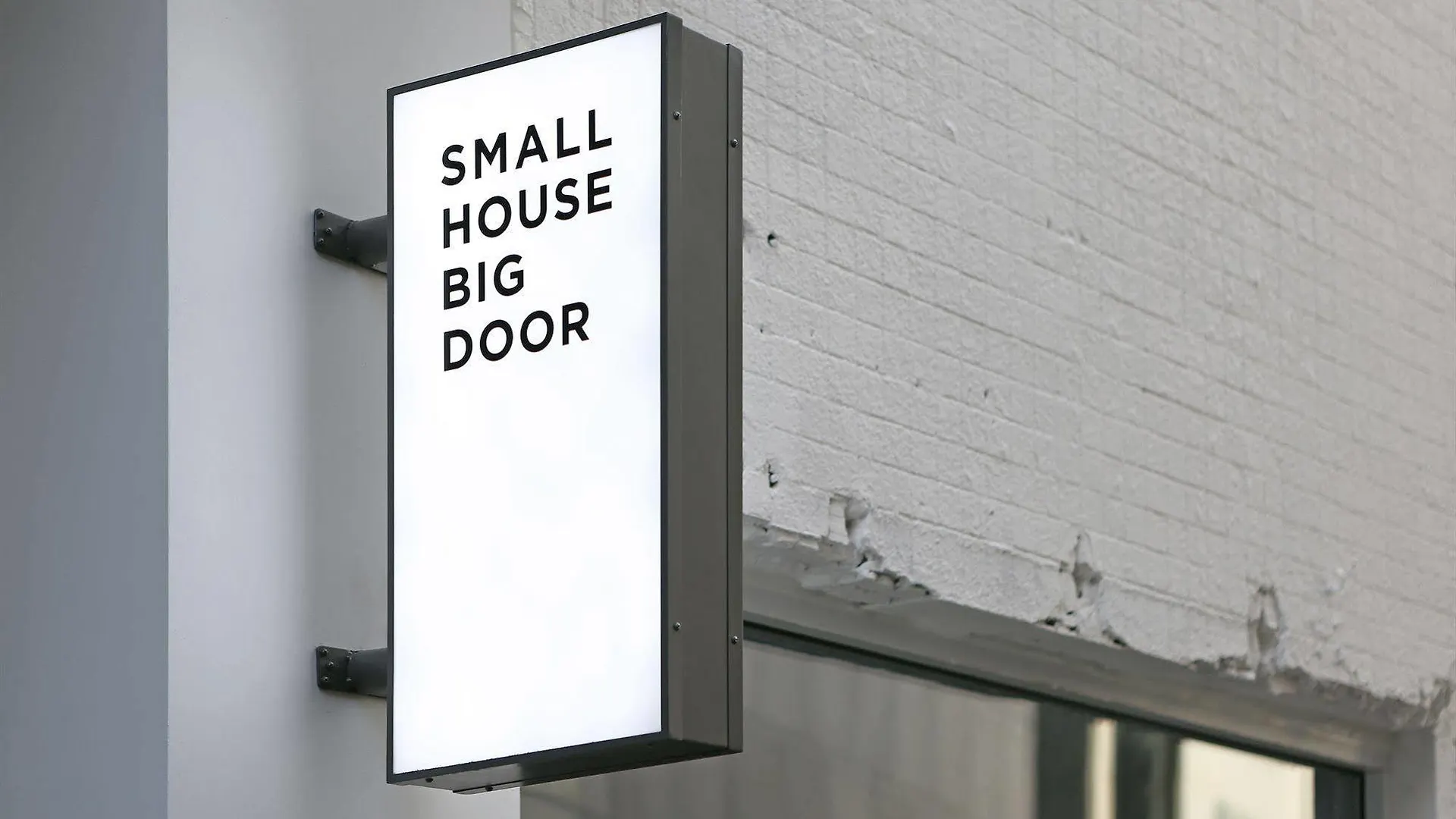 Small House Big Door Seoul 2*,  Südkorea